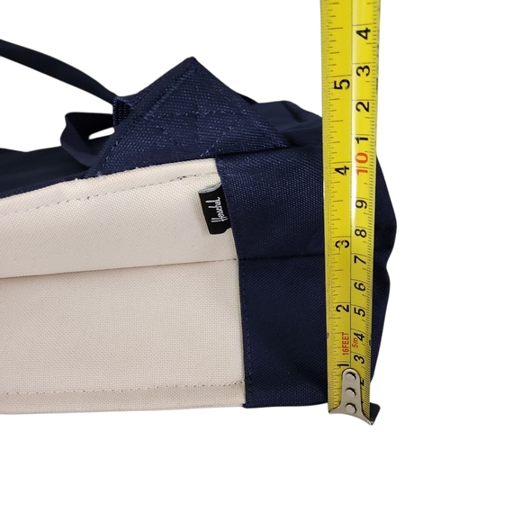 HERSCHEL SUPPLY CO. unisex cream navy colorblock City Mid Volume backpack - Picture 14 of 16